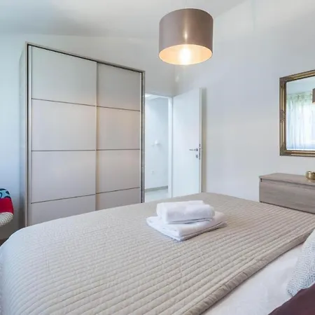 Mirjana With Private Pool * Mugeba