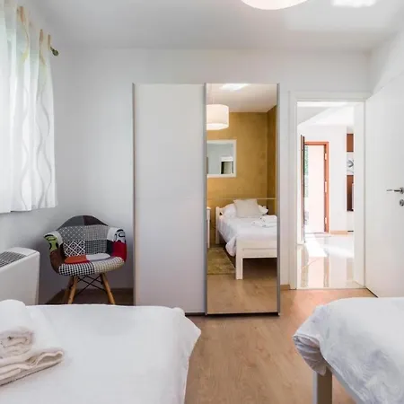 Mirjana With Private Pool Mugeba