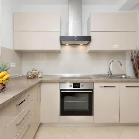 Mirjana With Private Pool Villa