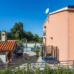 Mirjana With Private Pool Βίλα Mugeba