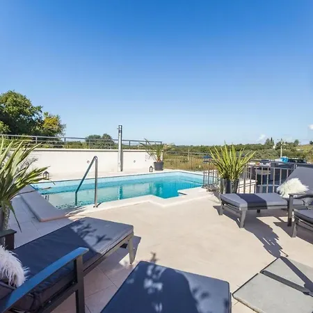 Mirjana With Private Pool